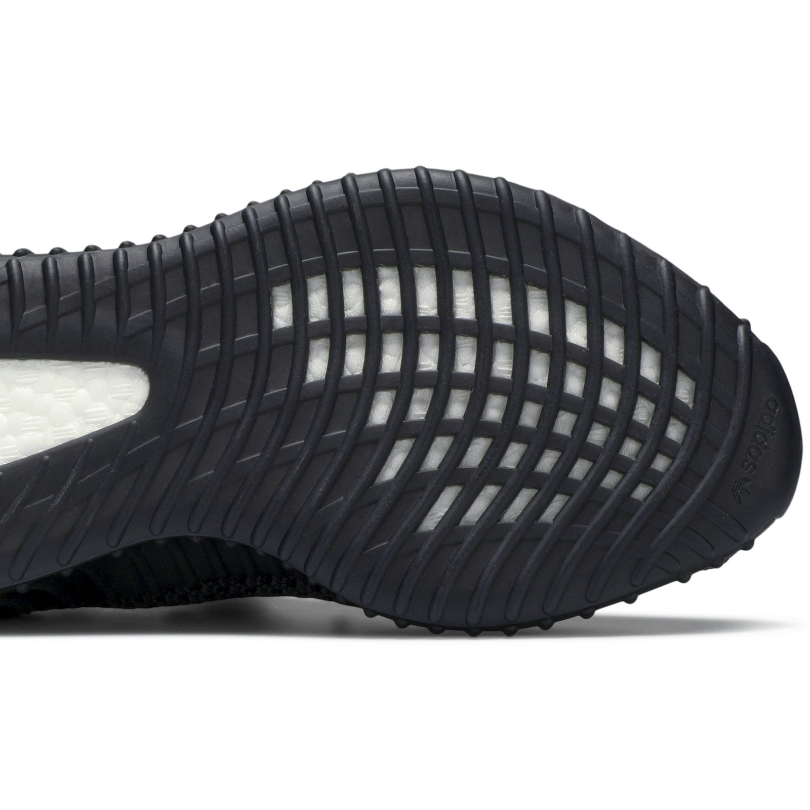 adidas_yeezy_boost_350_v2__black_non_reflective__f_4_25849.jpeg