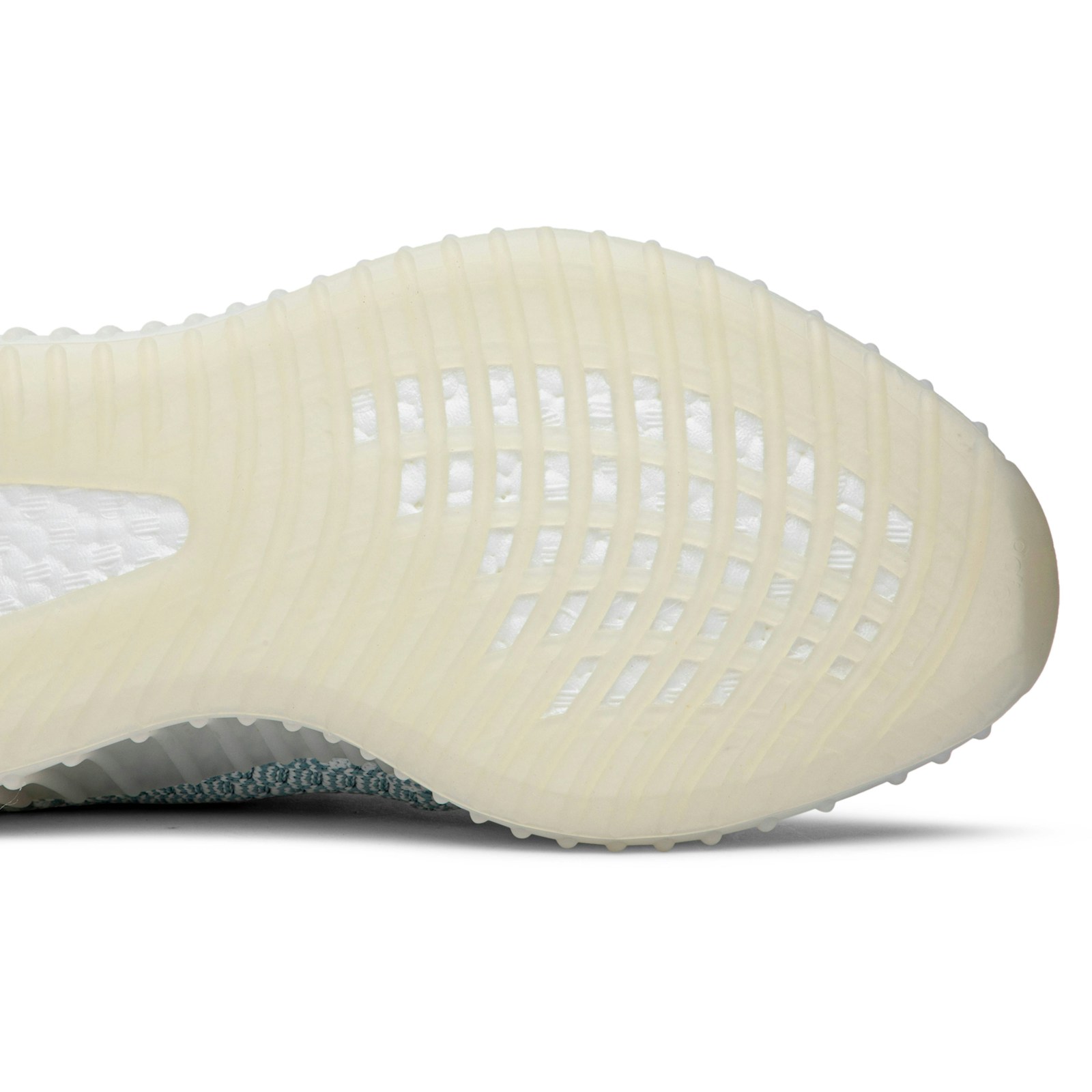 adidas_yeezy_boost_350_v2__cloud_white_non_reflect_4_98669.jpeg