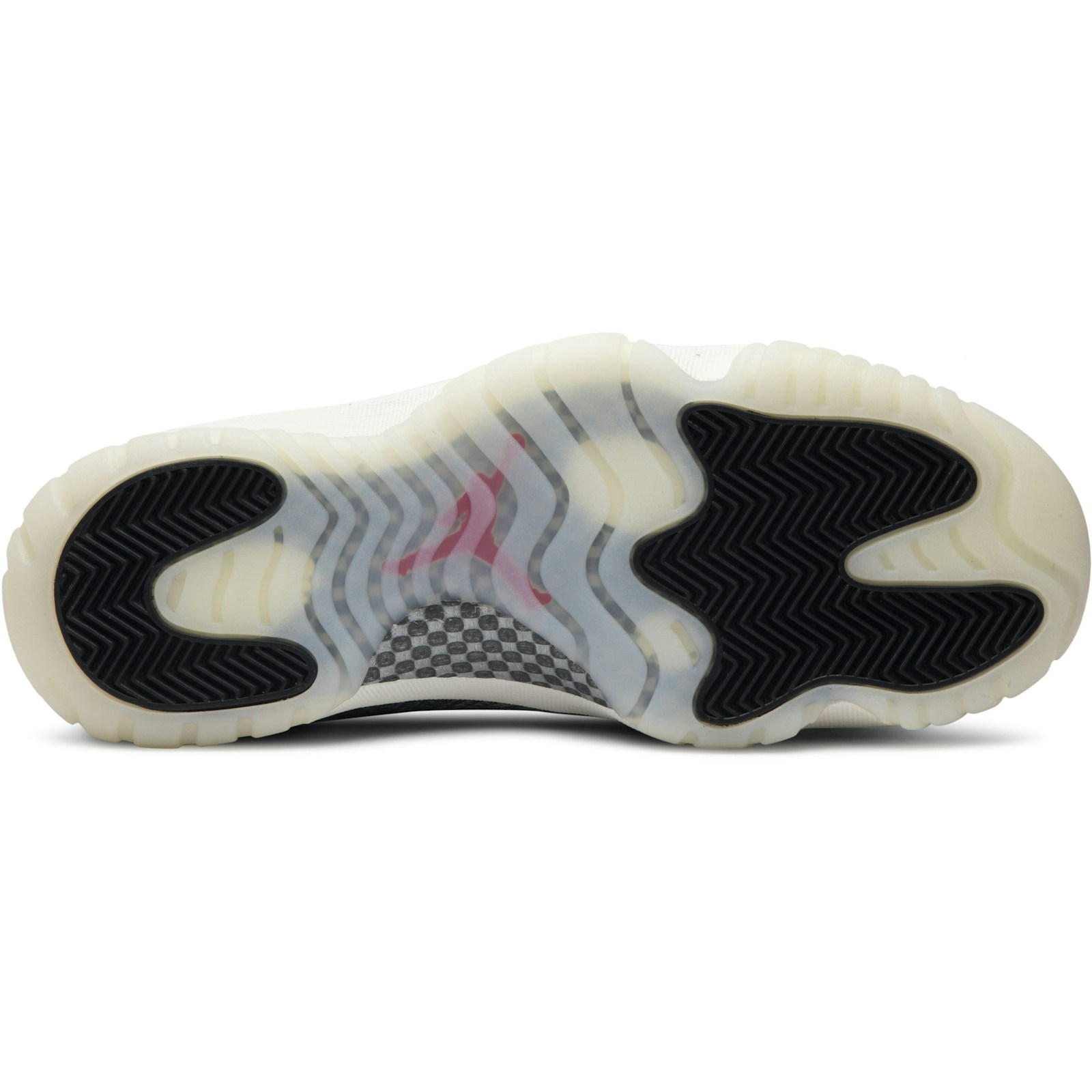 air_jordan_11_retro_low__light_bone_snakeskin__cd6_4_26849.jpeg