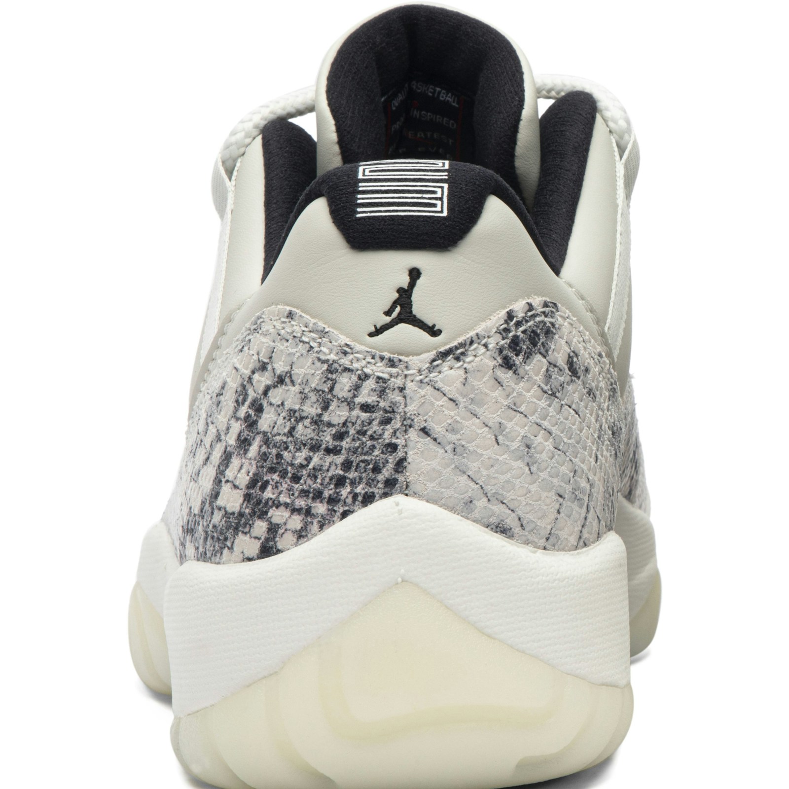 air_jordan_11_retro_low__light_bone_snakeskin__cd6_6_26849.jpeg