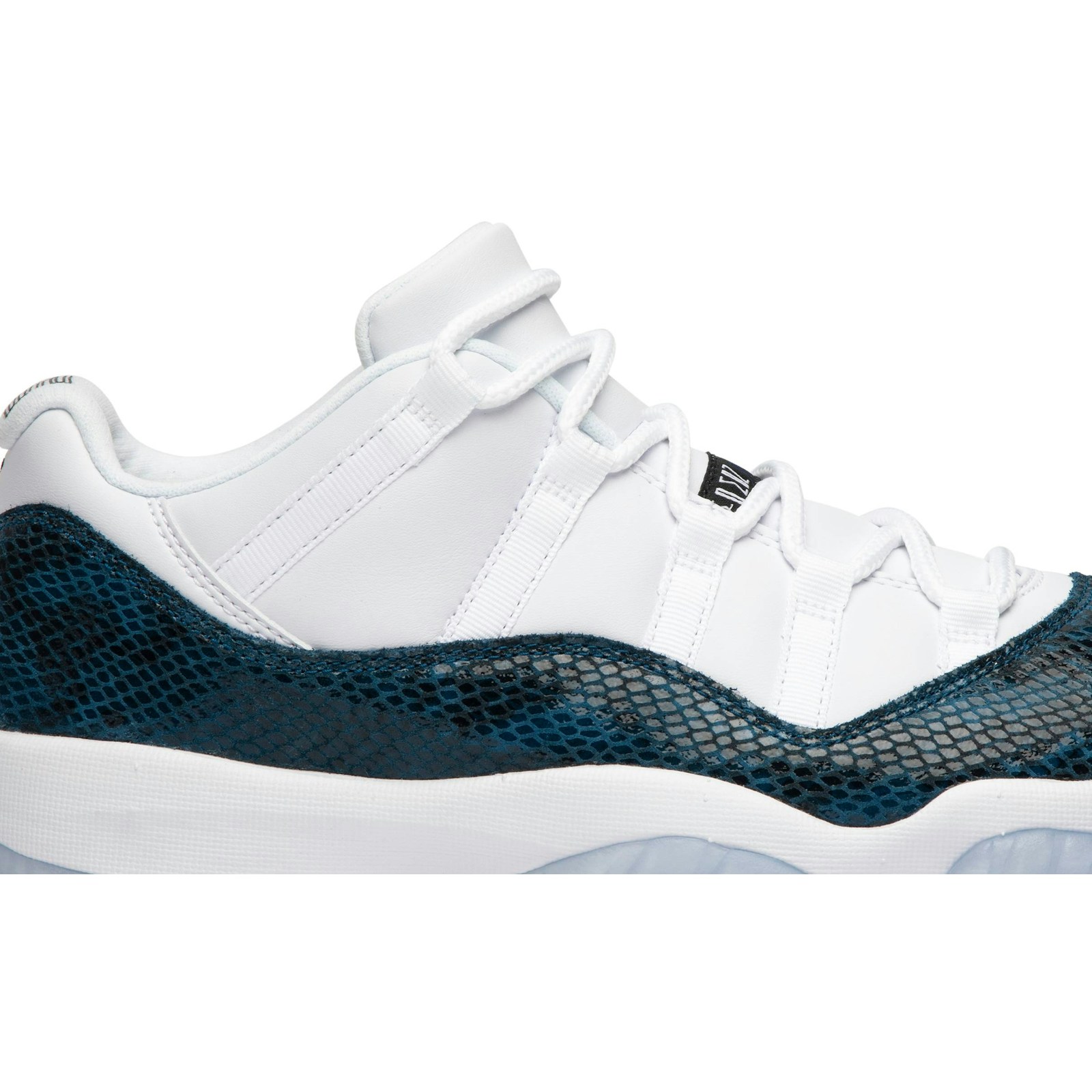 air_jordan_11_retro_low__navy_snakeskin__2019_cd68_1_17203.jpeg
