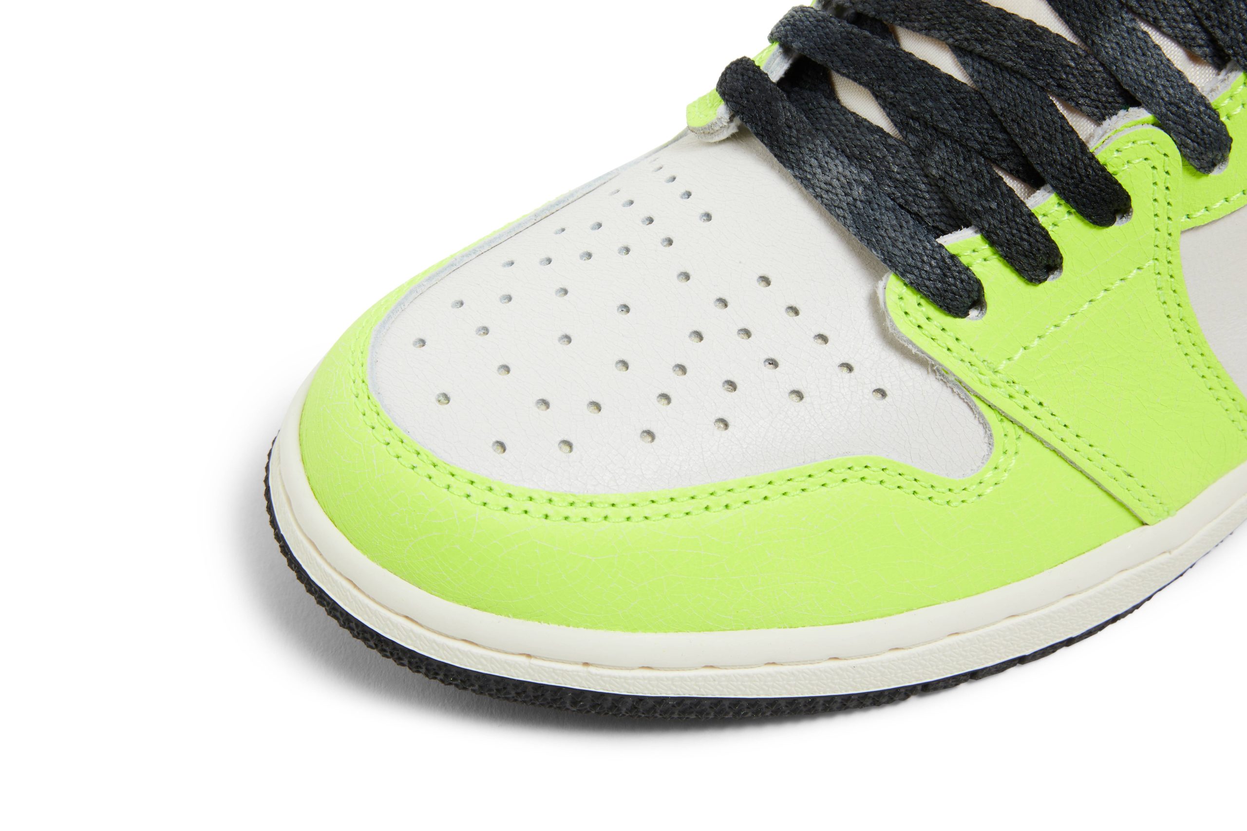 air_jordan_1_high_og__volt__555088_702_9_62777.jpeg