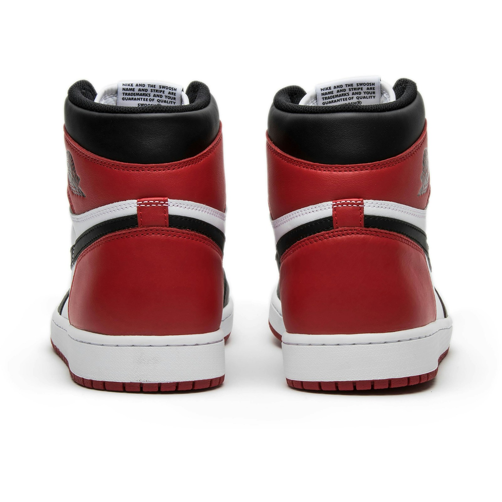 air_jordan_1_retro_high_og__black_toe__2016_555088_5_42765.jpeg