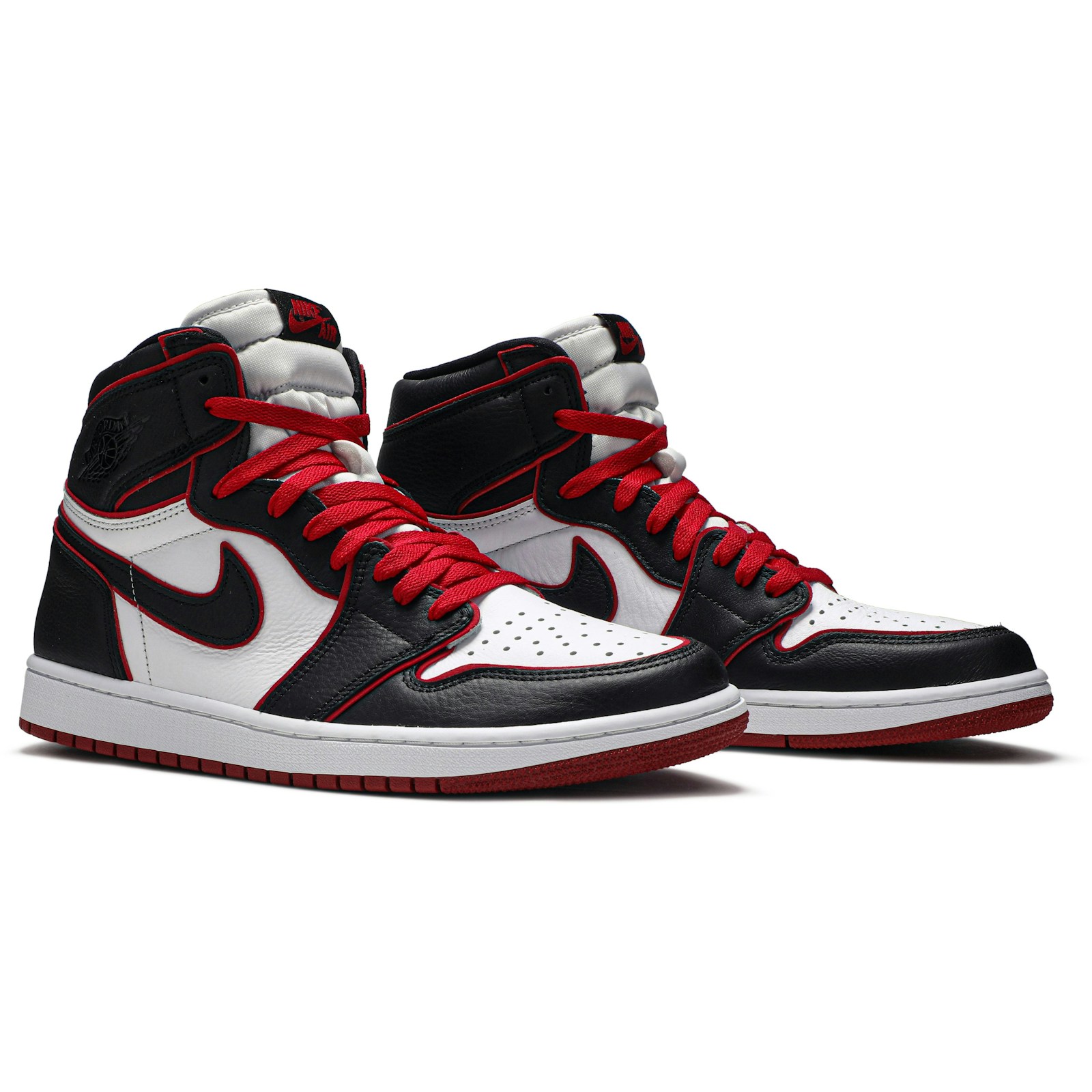 air_jordan_1_retro_high_og__bloodline__555088_062_7_77036.jpeg