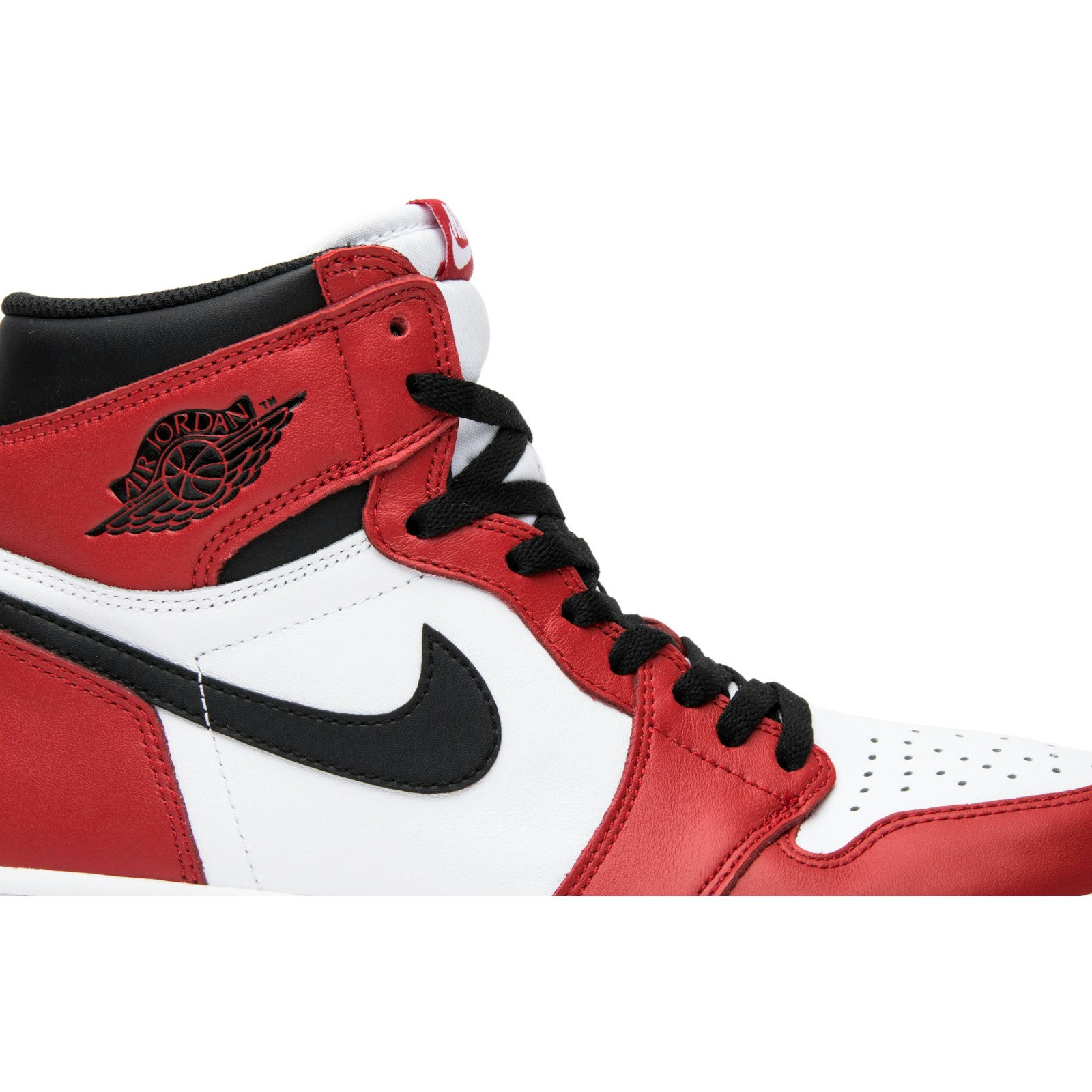 air_jordan_1_retro_high_og__chicago__2015_555088_1_1_67779.jpeg