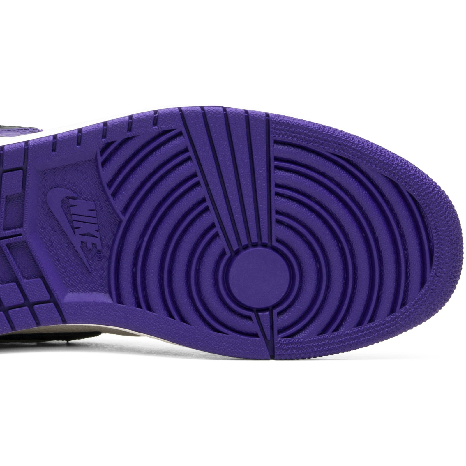 air_jordan_1_retro_high_og__court_purple__555088_5_4_8211.jpeg