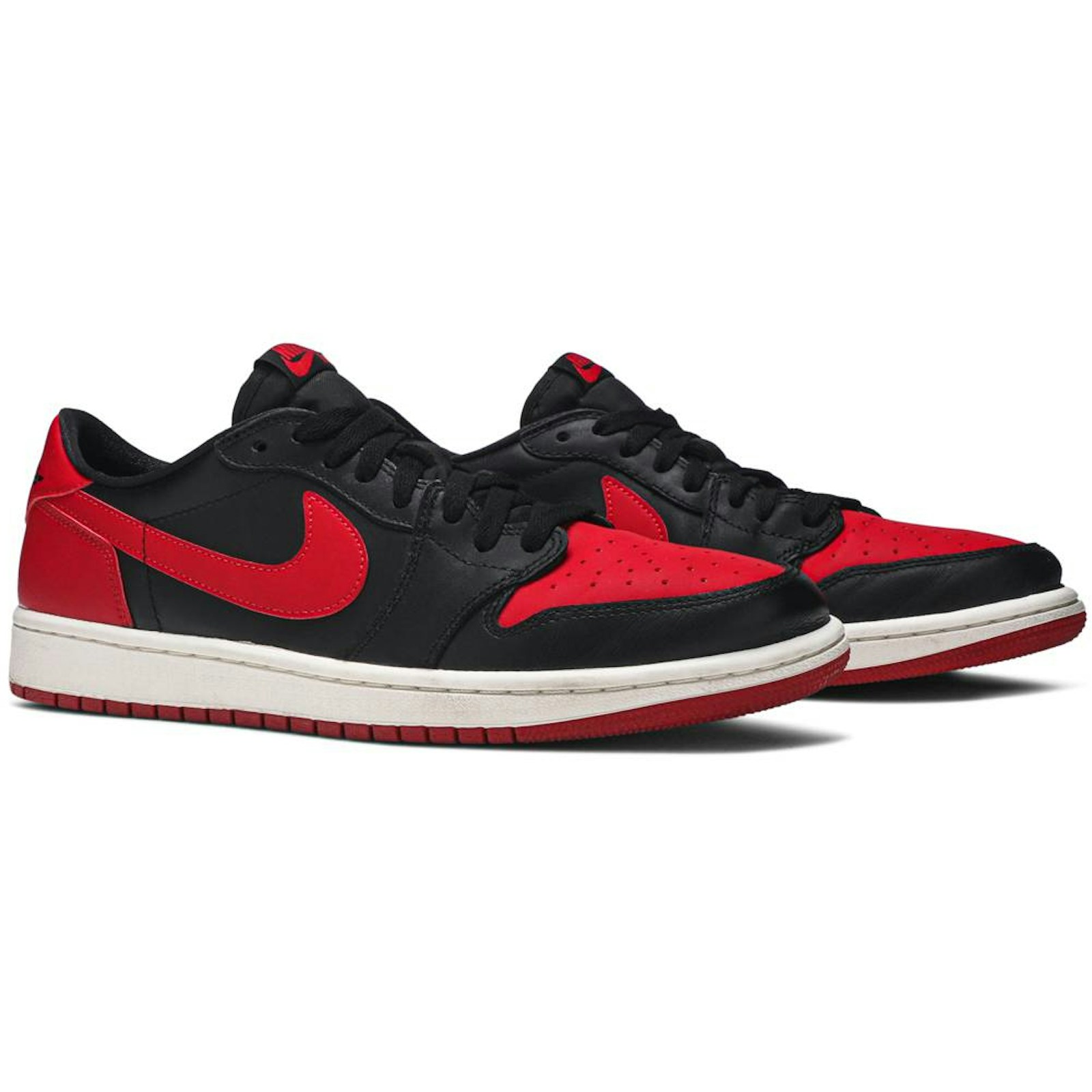air_jordan_1_retro_low_og__bred__2015_705329_001_7_32325.jpeg