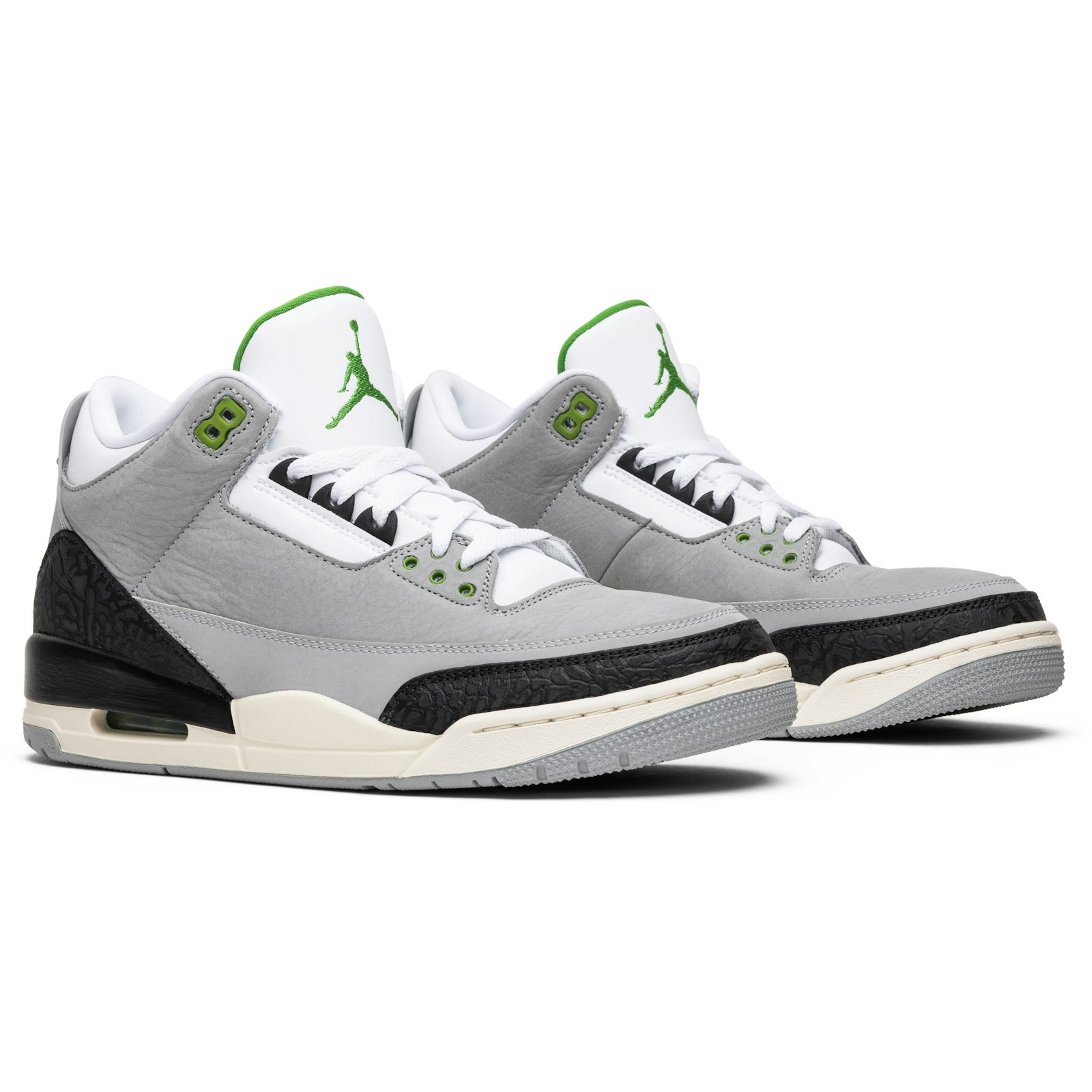air_jordan_3_retro__chlorophyll__136064_006_7_68585.jpeg