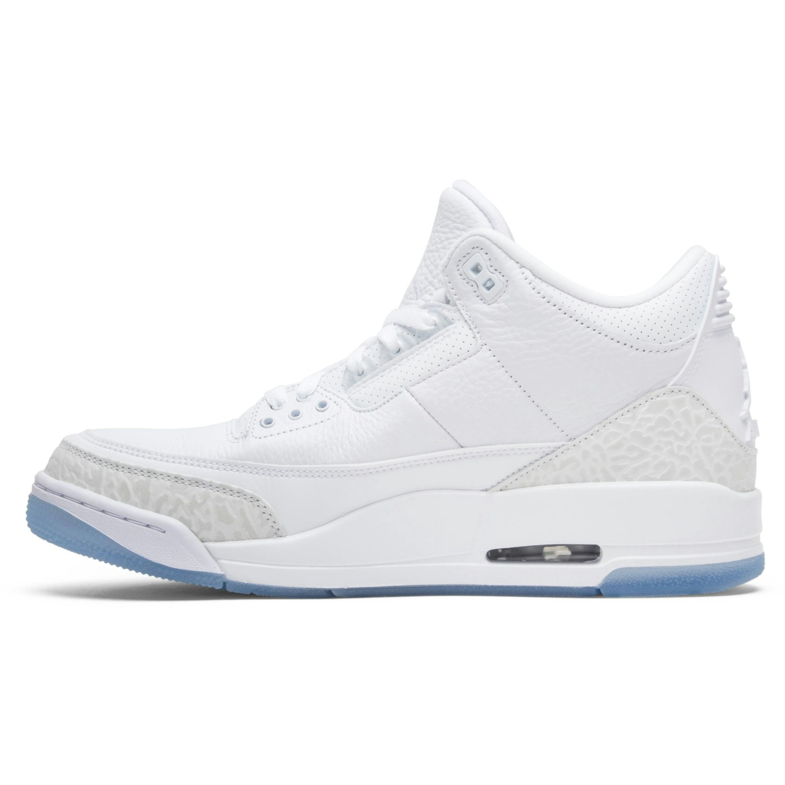 air_jordan_3_retro__triple_white__136064_111_2_13834.jpeg