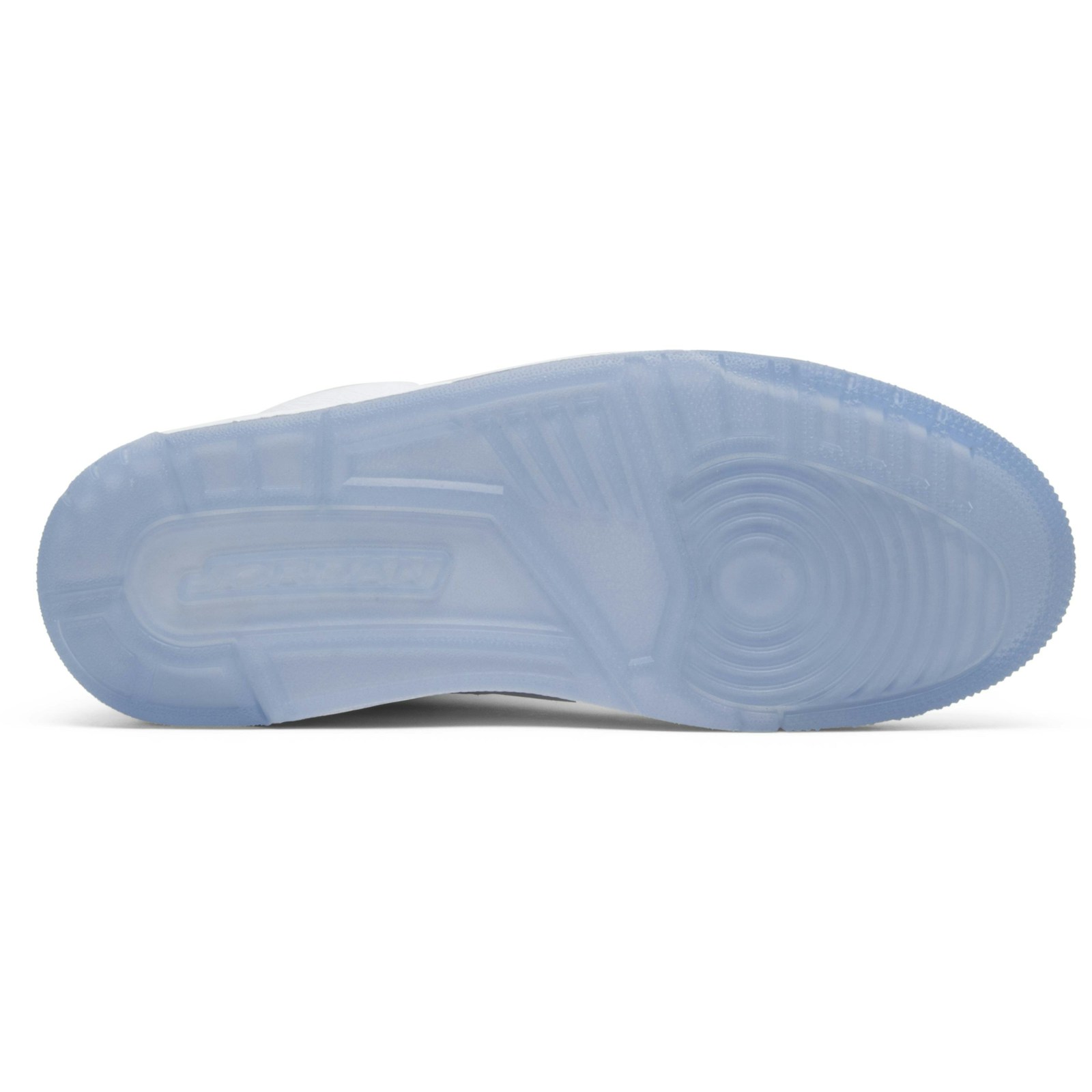 air_jordan_3_retro__triple_white__136064_111_3_13834.jpeg