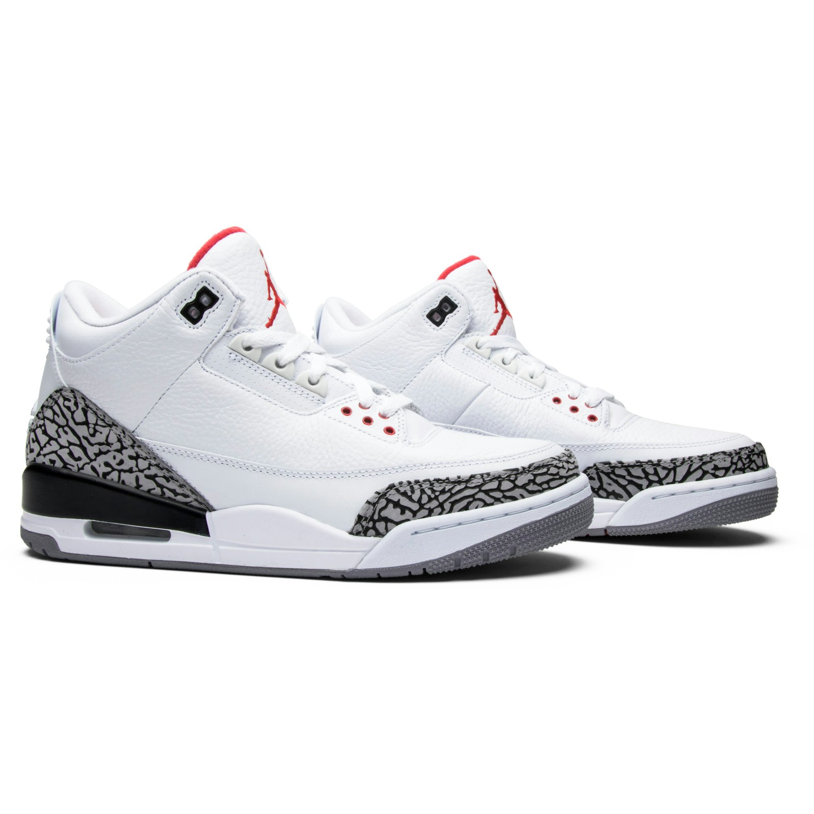 air_jordan_3_retro__white_cement__2011_136064_105_7_90884.jpeg
