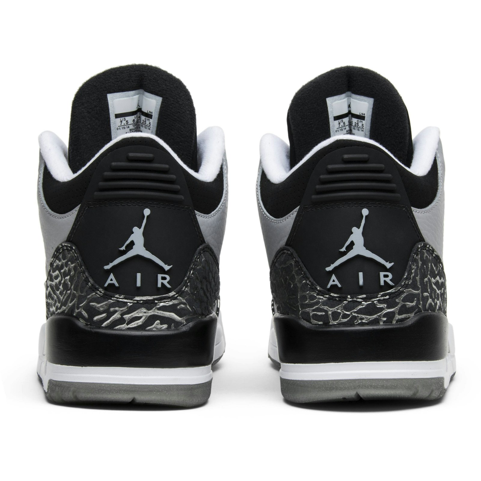air_jordan_3_retro__wolf_grey__136064_004_5_90504.jpeg
