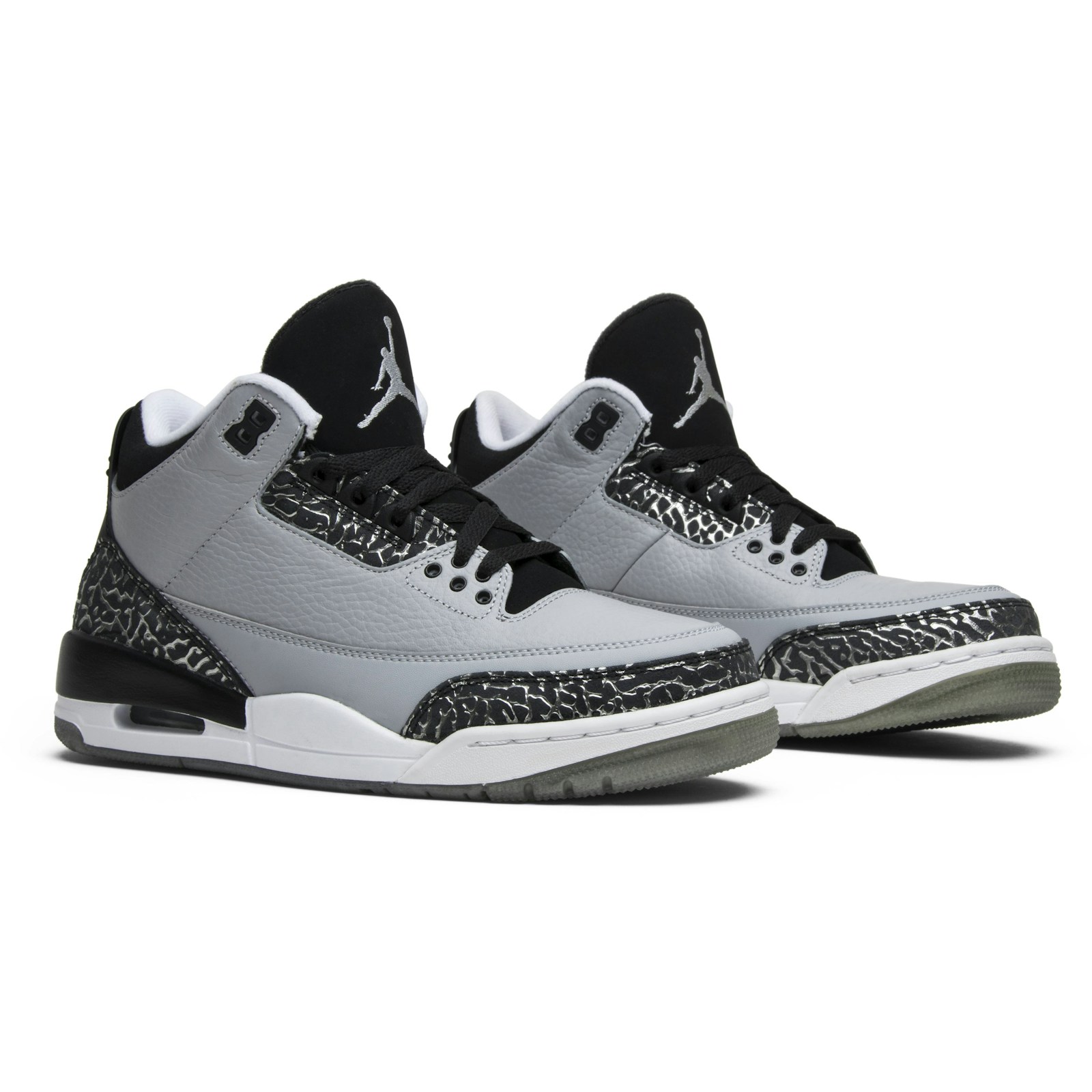 air_jordan_3_retro__wolf_grey__136064_004_7_90504.jpeg