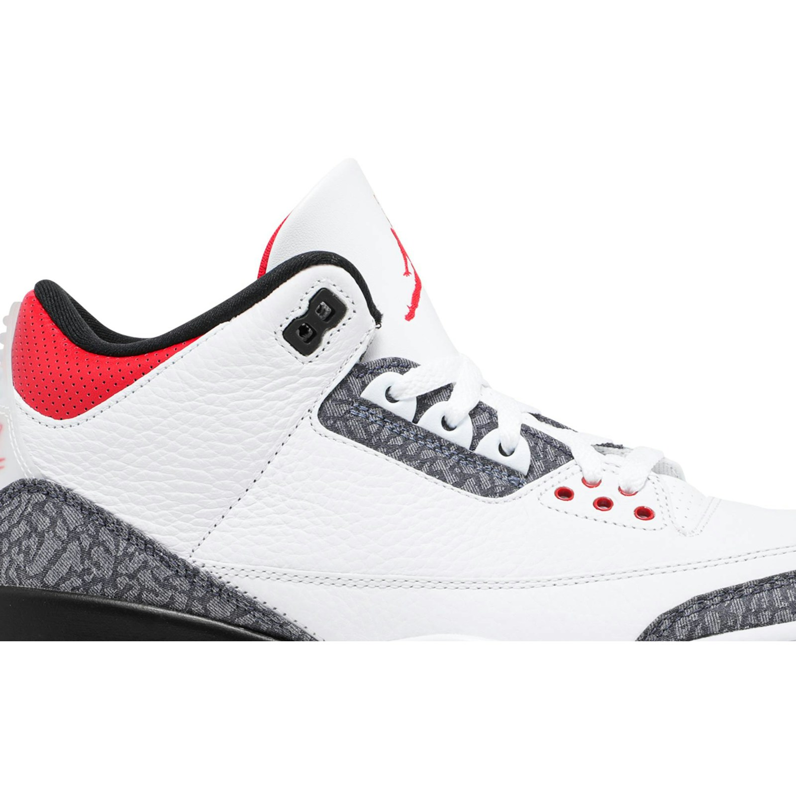 air_jordan_3_se_t__fire_red__japan_exclusive_cz643_1_60218.jpeg