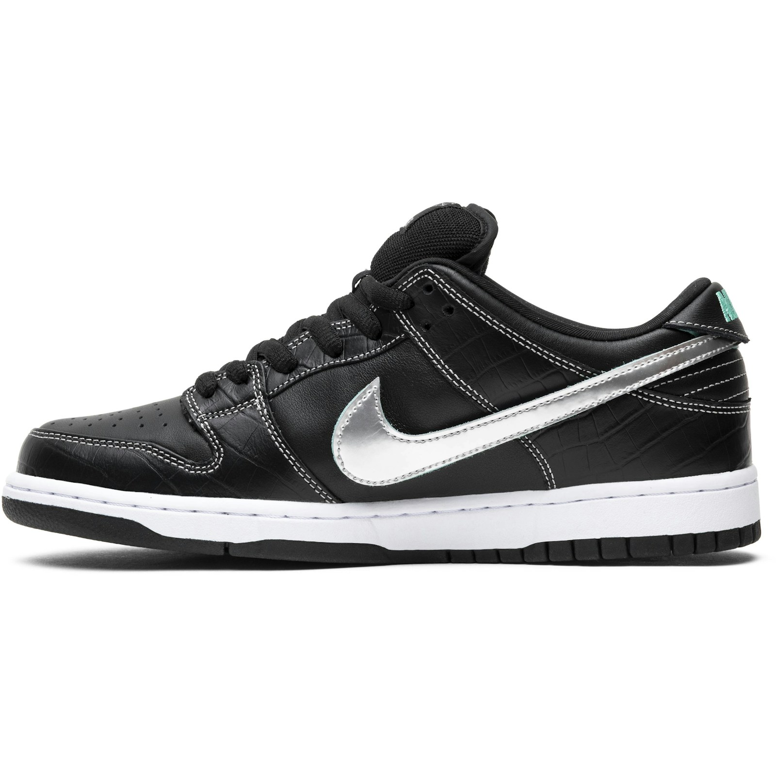 diamond_supply_co__x_nike_sb_dunk_low_pro__black_d_2_23419.jpeg