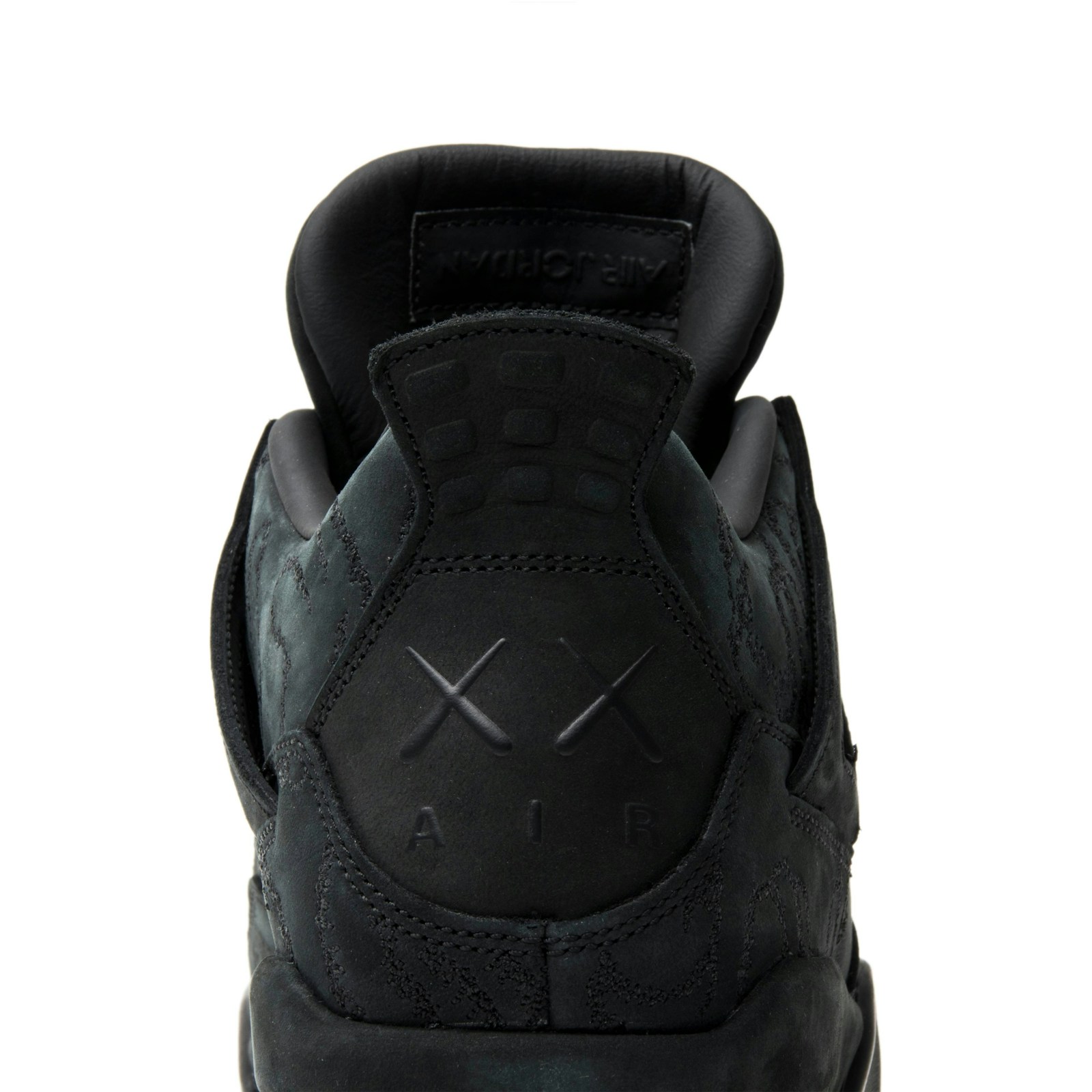 kaws_x_air_jordan_4_retro__black__930155_001_6_73024.jpeg