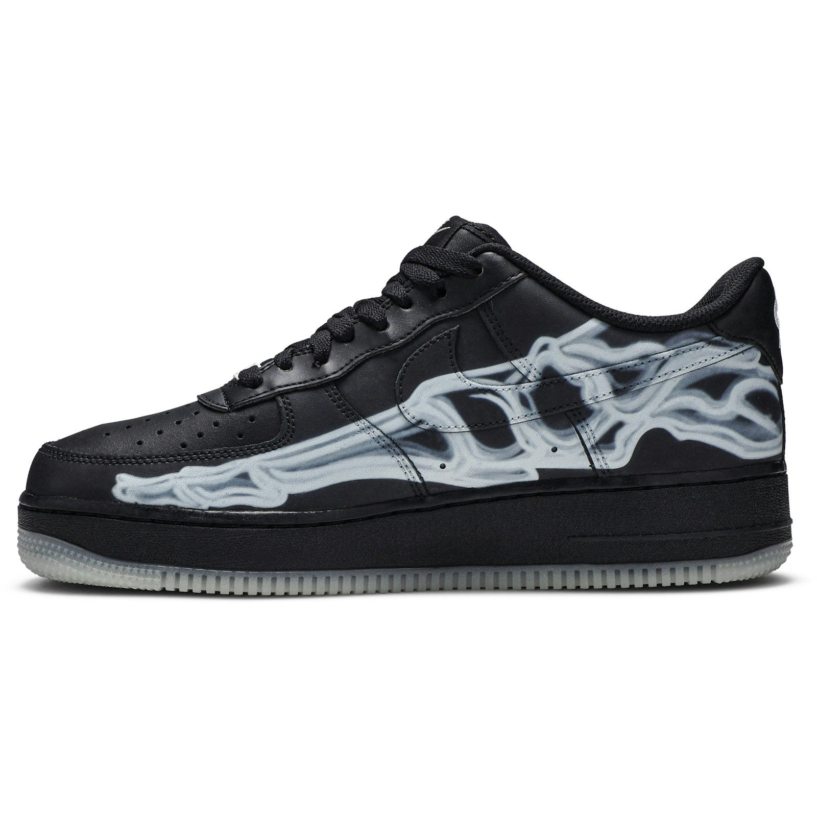 nike_air_force_1__07_qs__black_skeleton__bq7541_00_2_3978.jpeg