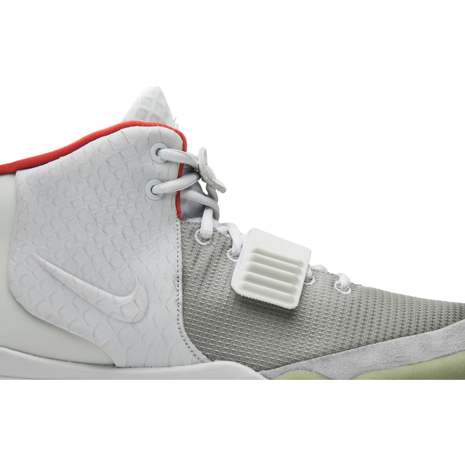 nike_air_yeezy_2_nrg__pure_platinum__508214_010_1_73027.jpeg