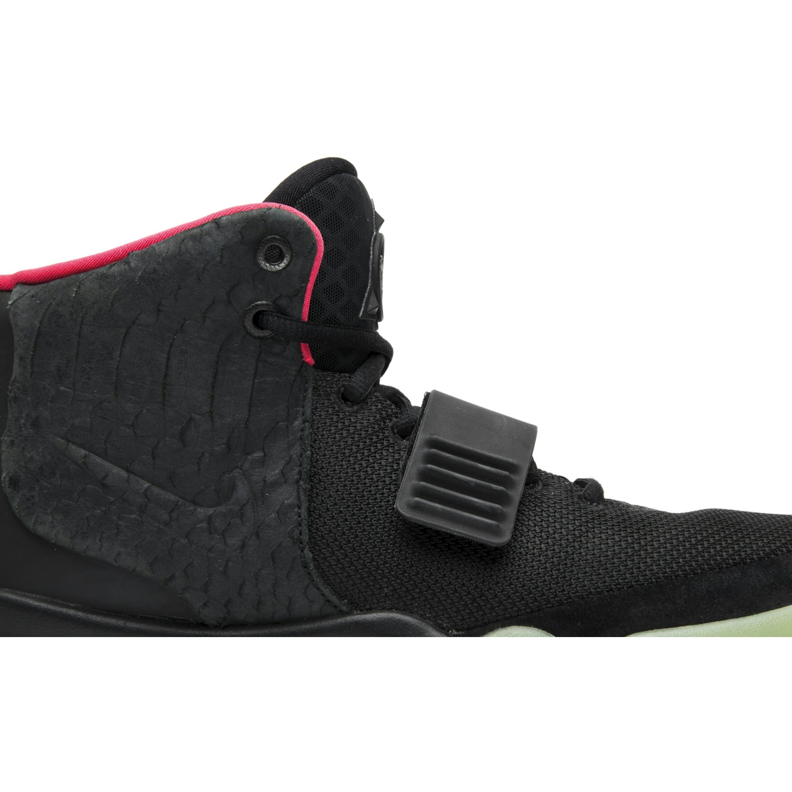 nike_air_yeezy_2_nrg__solar_red__508214_006_1_60763.jpeg