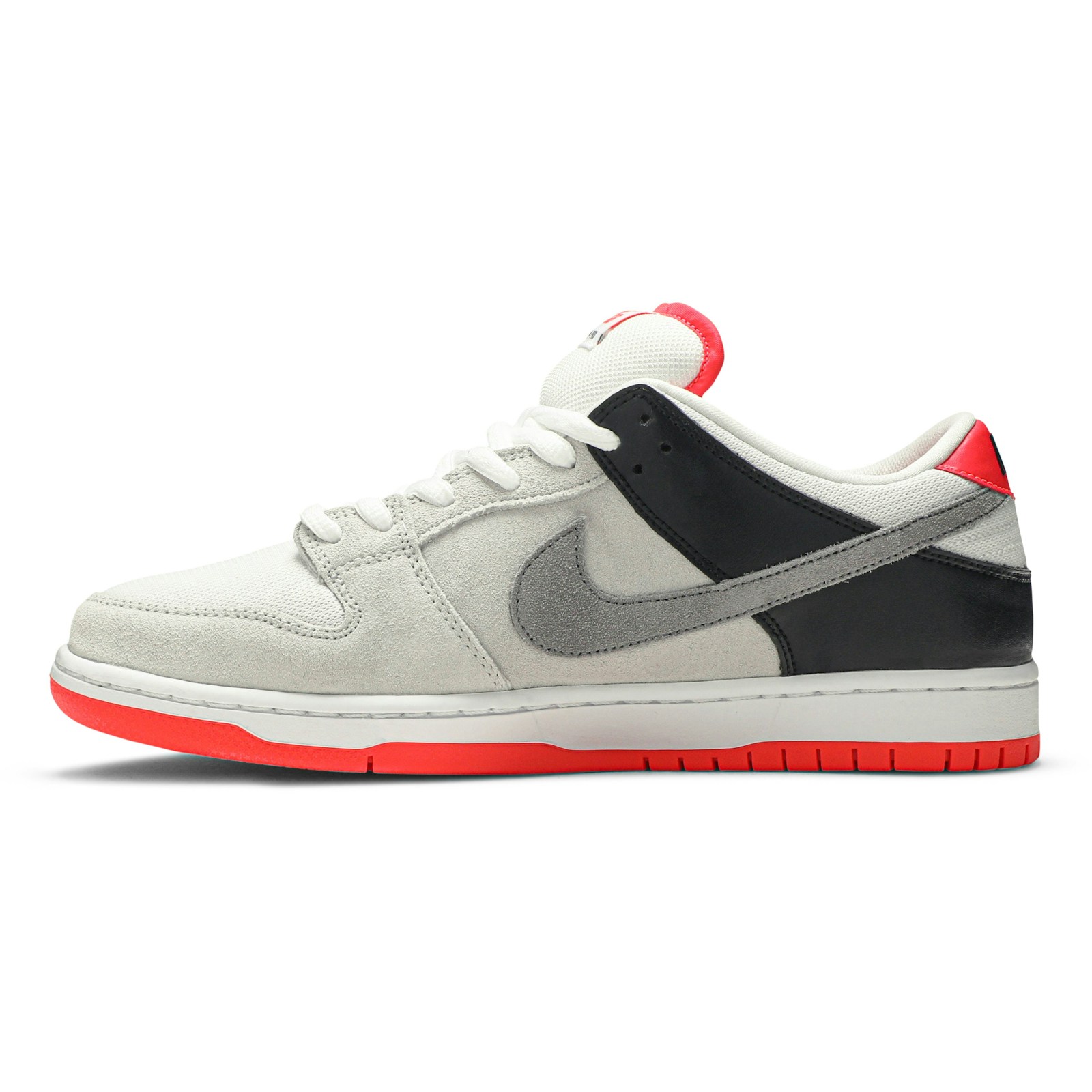 nike_sb_dunk_low__am90_infrared___also_worn_by_jay_2_2076.jpeg