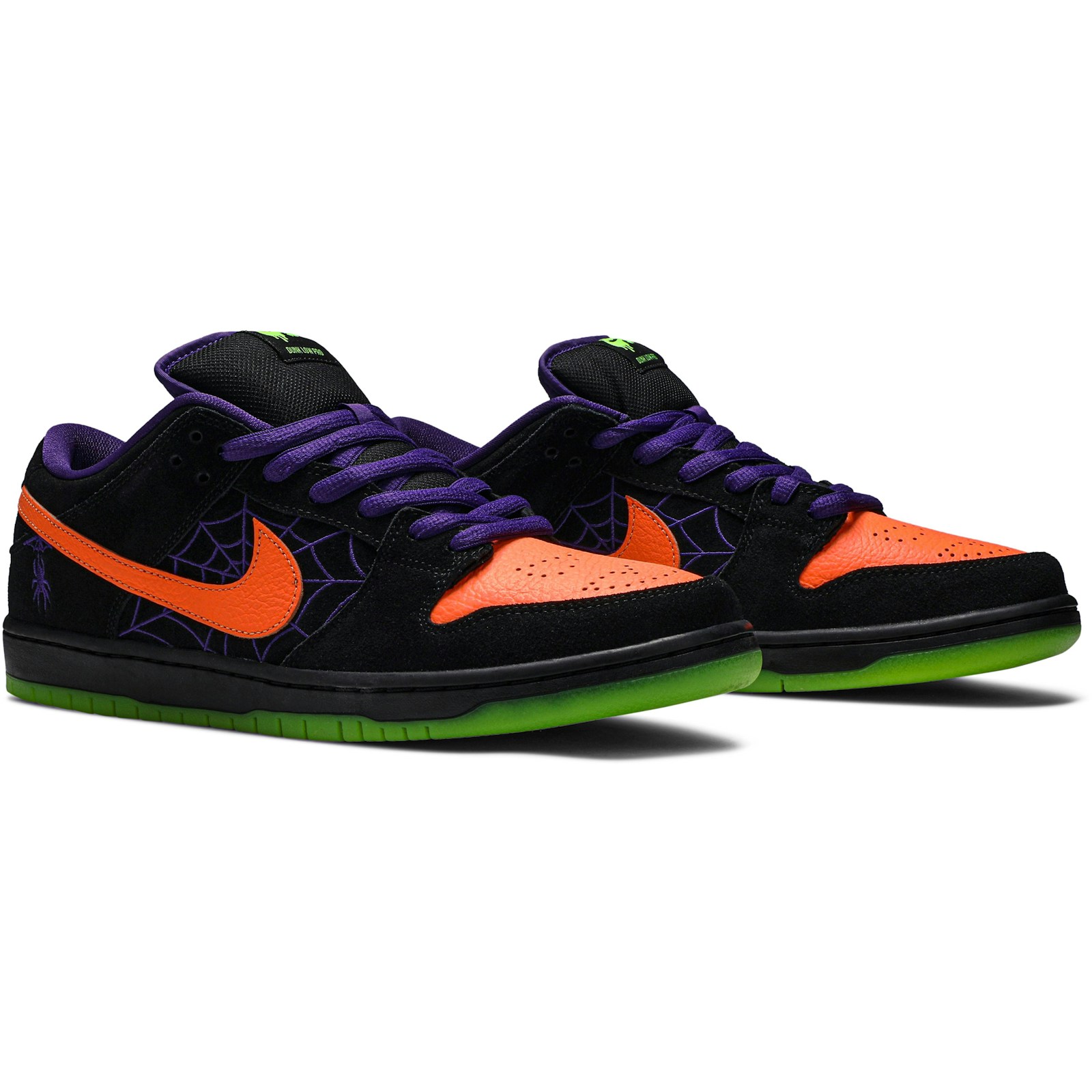 nike_sb_dunk_low__night_of_mischief__bq6817_006_7_84442.jpeg