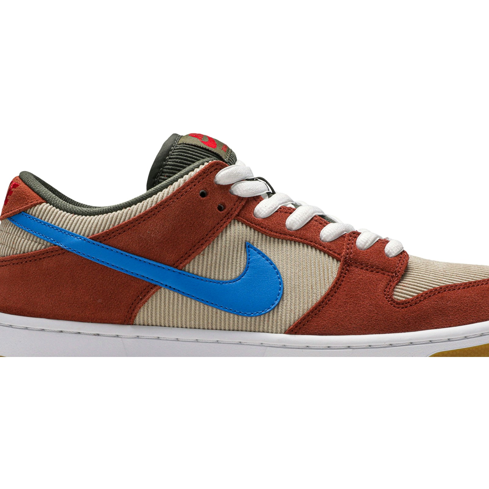 nike_sb_dunk_low_pro__corduroy__bq6817_201_1_48623.jpeg