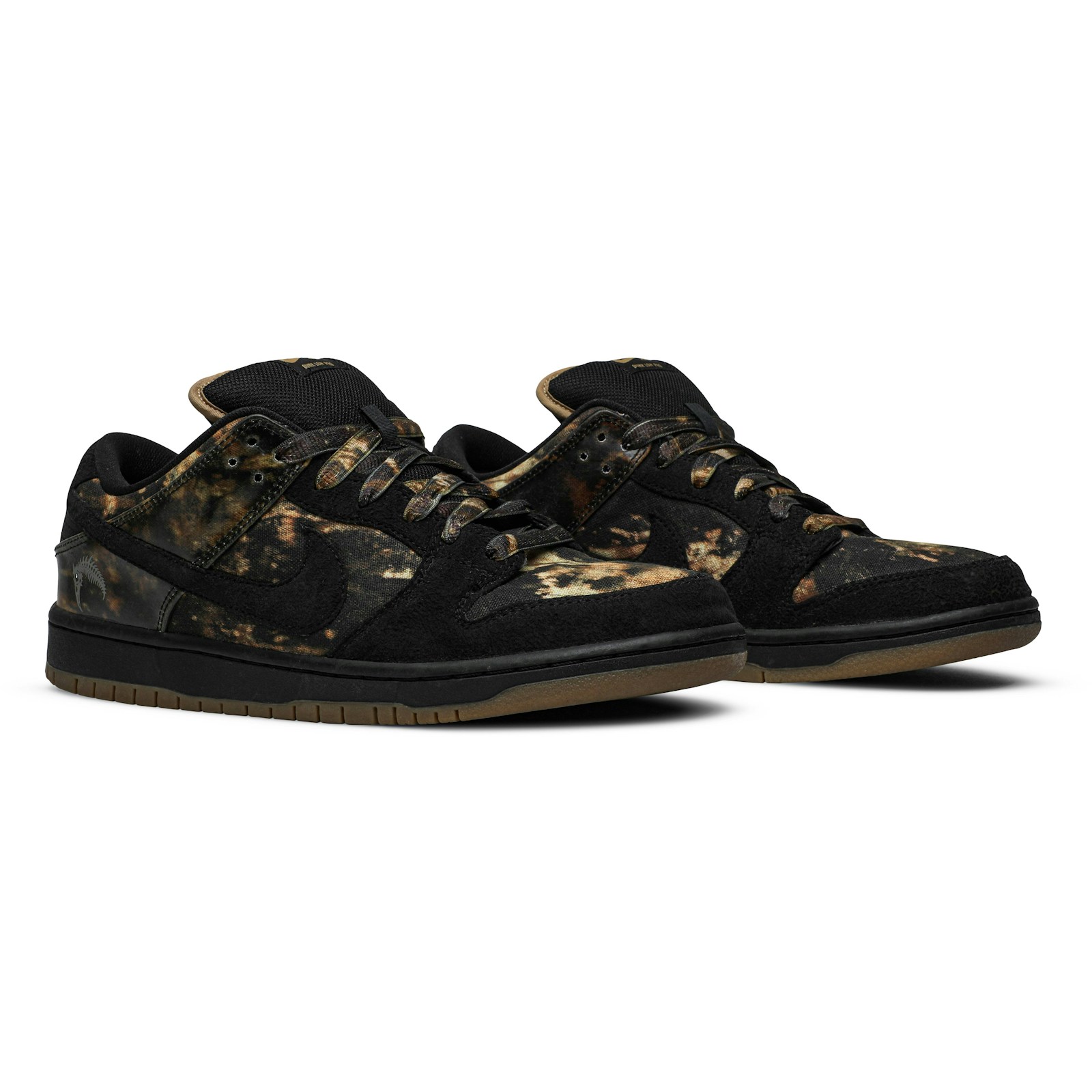 pushead_x_nike_sb_dunk_low_prm__pushead_2__536356__7_22541.jpeg