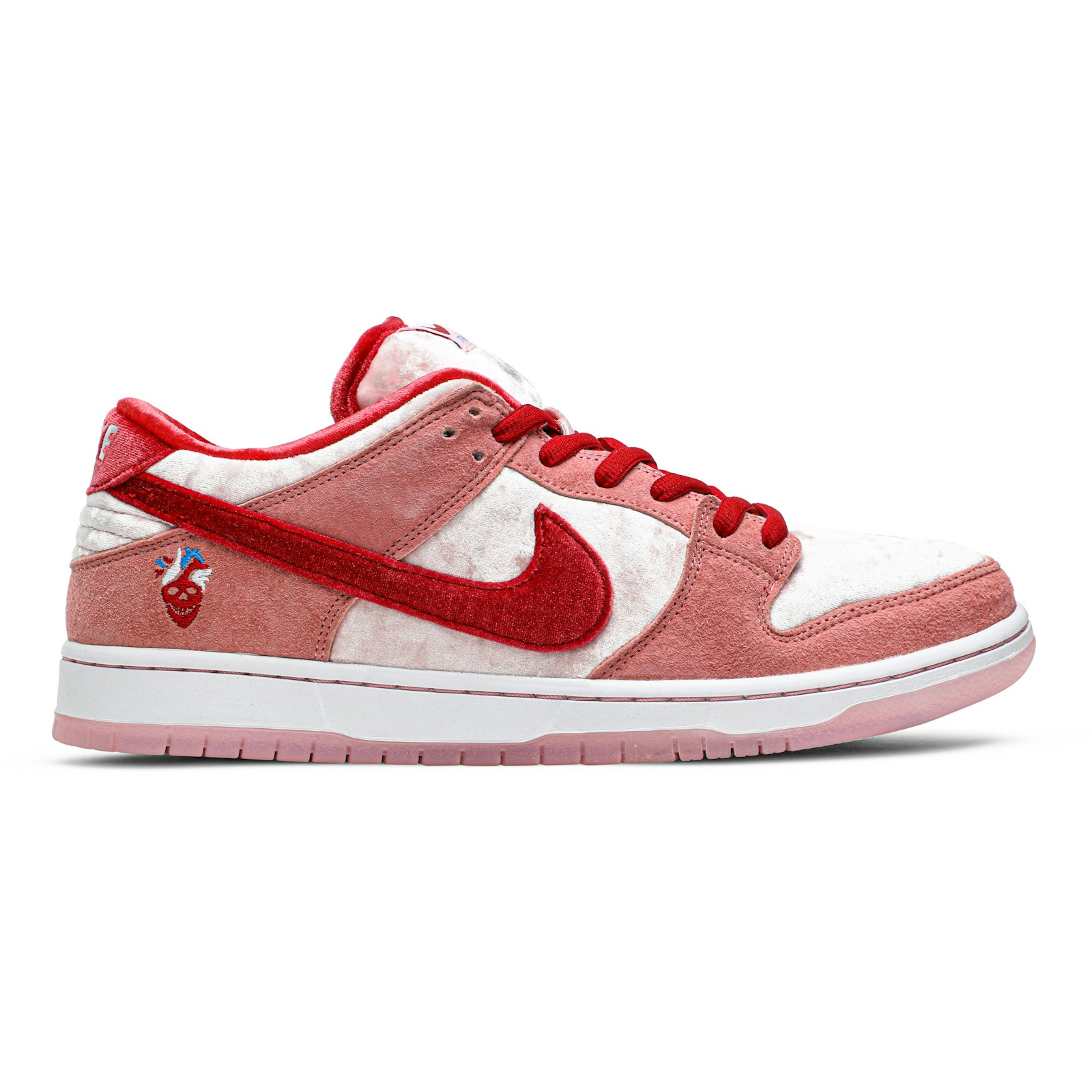 strangelove_x_nike_sb_dunk_low__valentine_s_day__c_0_27265.jpeg