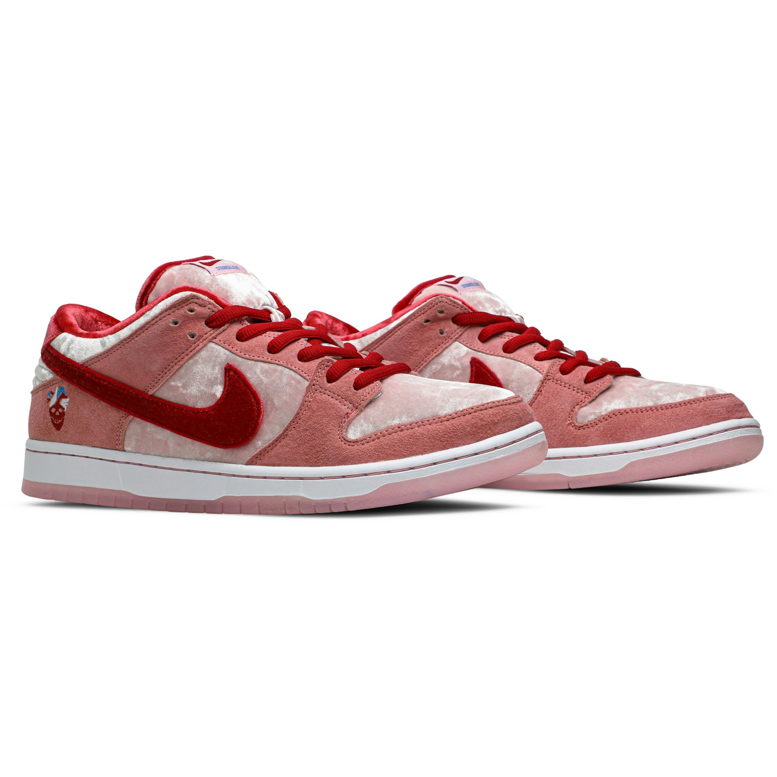 strangelove_x_nike_sb_dunk_low__valentine_s_day__c_7_27265.jpeg