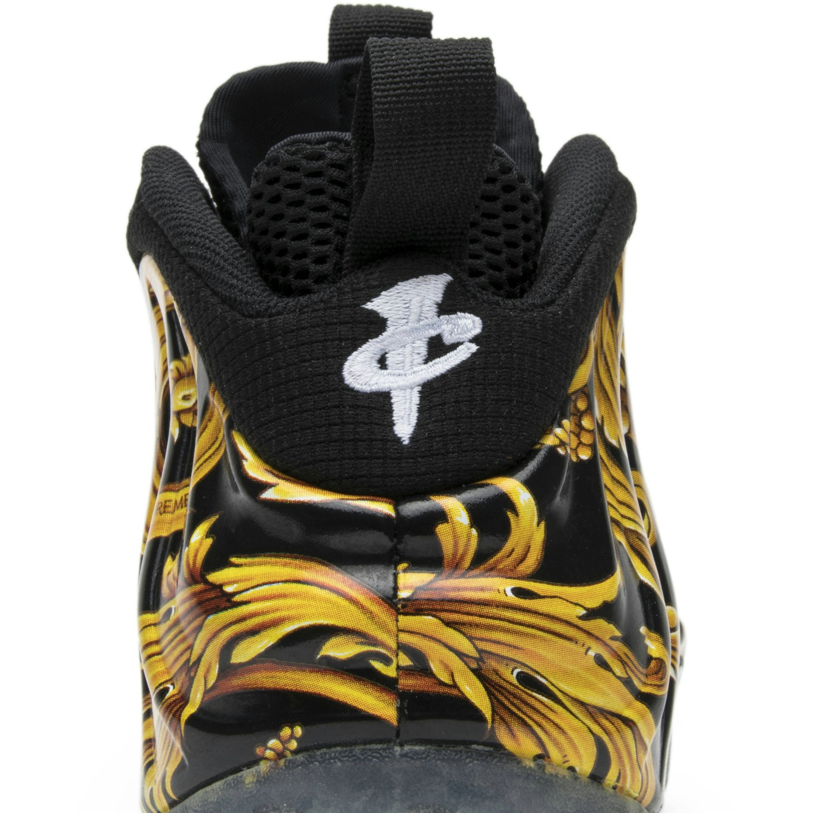 supreme_x_nike_air_foamposite_one_sp__black__65279_6_79865.jpeg