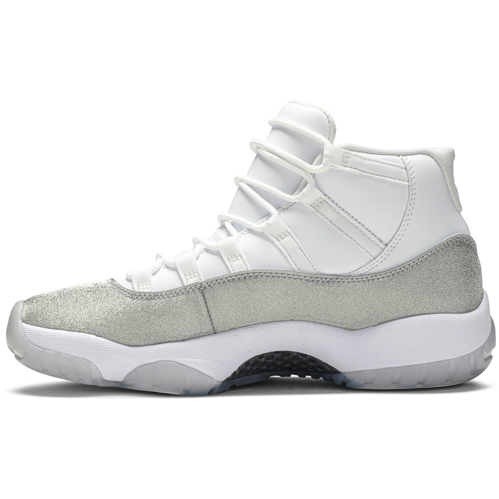 women__air_jordan_11_retro__vast_grey__ar0715_100_2_23132.jpeg