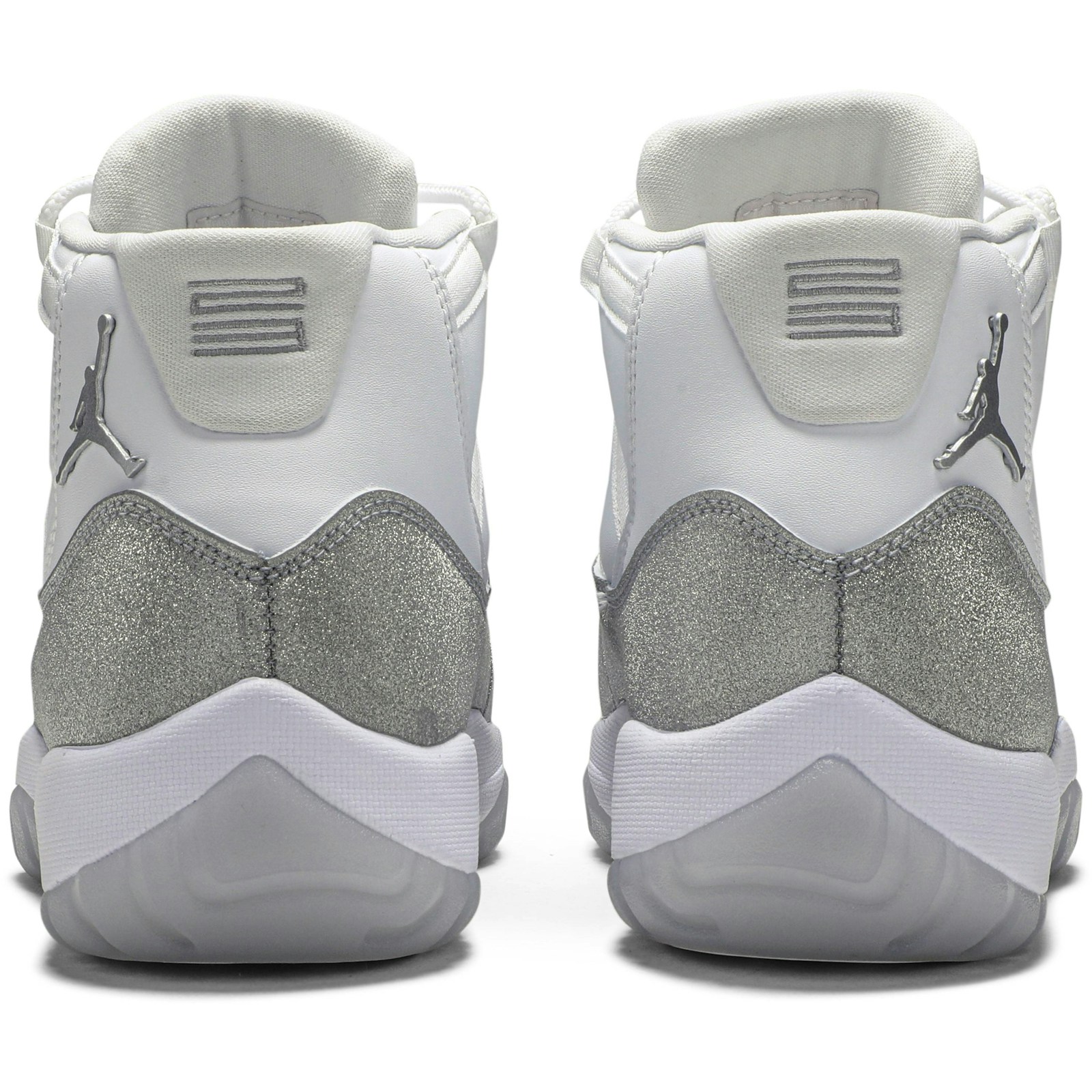 women__air_jordan_11_retro__vast_grey__ar0715_100_5_23132.jpeg
