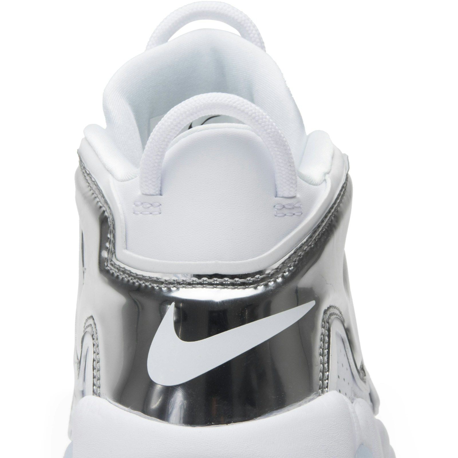 women__nike_air_more_uptempo__chrome__917593_100_4_99173.jpeg